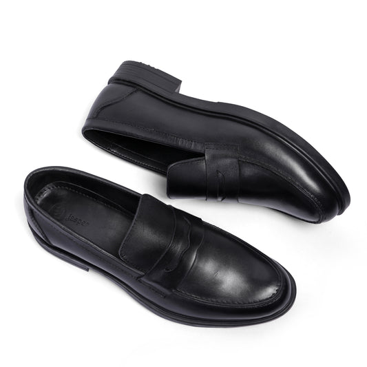 Jasper Genuine Leather Moc Toe Loafers – Black